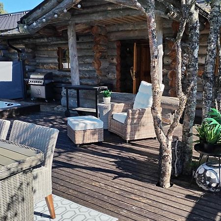 Kuukkeli Log Houses Teerenpesae - Premium Suite A48 Saariselka Exterior photo